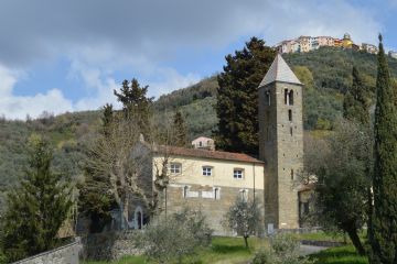 Foto di thunder101 (https://ssl.panoramio.com/photo/11458029)